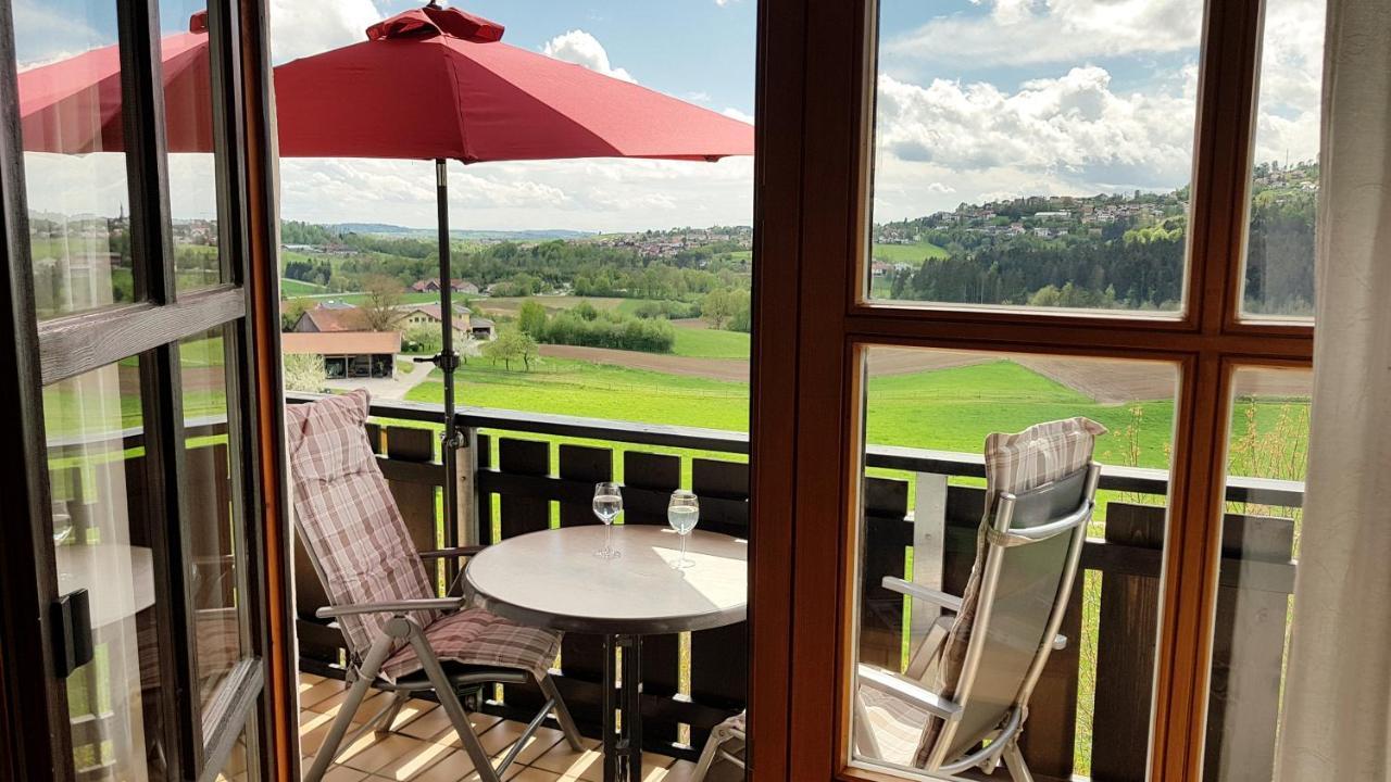 Appartement Hauzenberg-Panorama Buitenkant foto